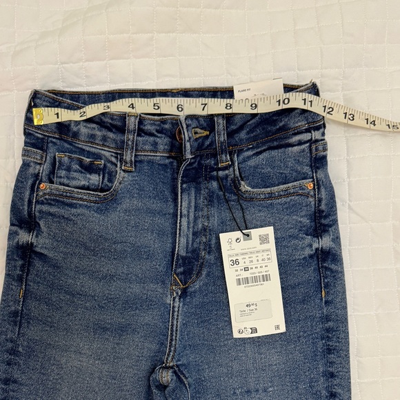 FLARE JEANS WITH A HIGH WAIST - Picture 5 of 7